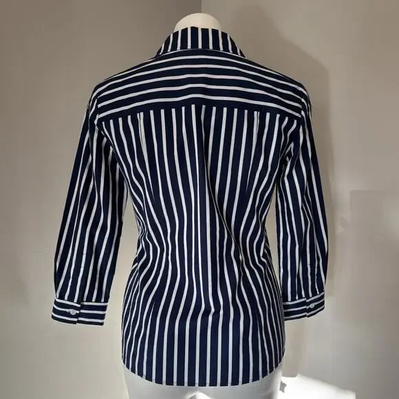 Carolina Herrera NY Shirt 2 Blue White Stripe Button Front Floral Appliqué - Picture 3 of 12